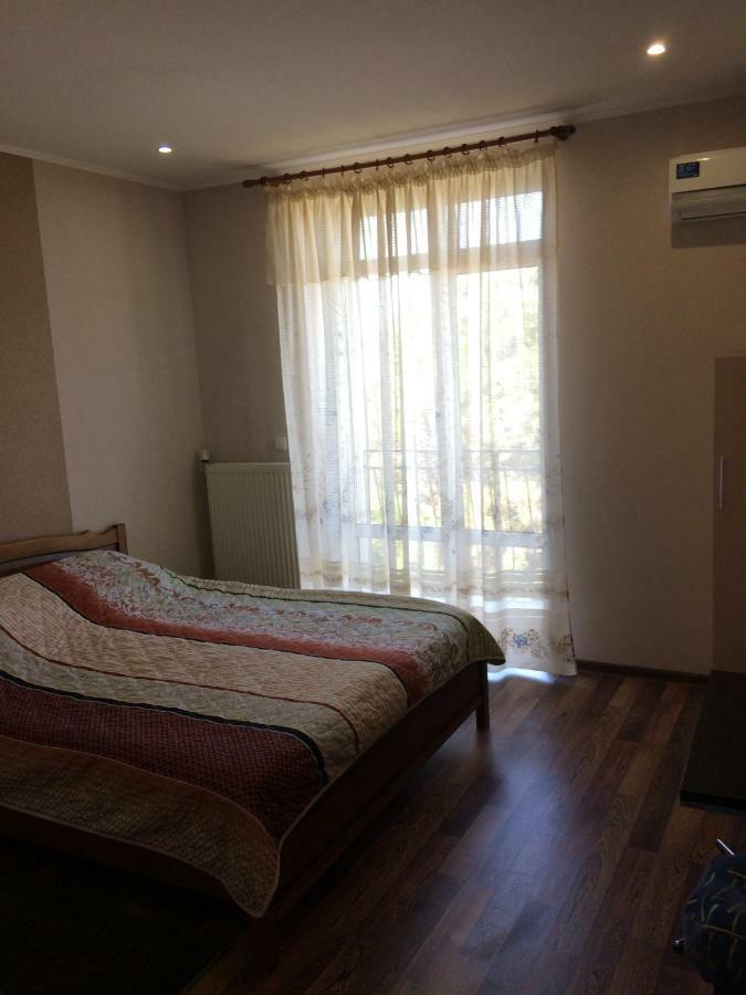 Hotel Paulina Falesti Buitenkant foto