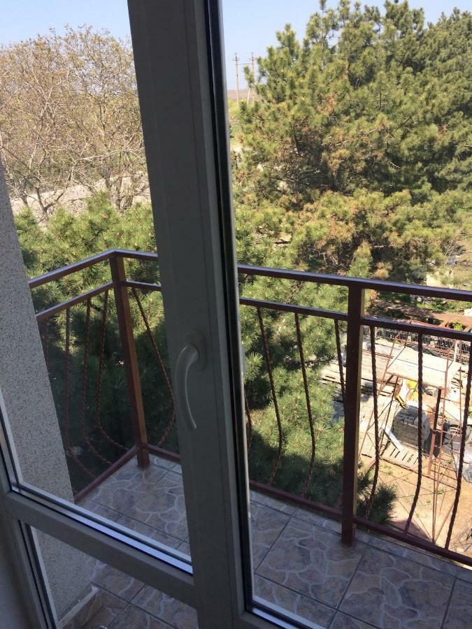 Hotel Paulina Falesti Buitenkant foto