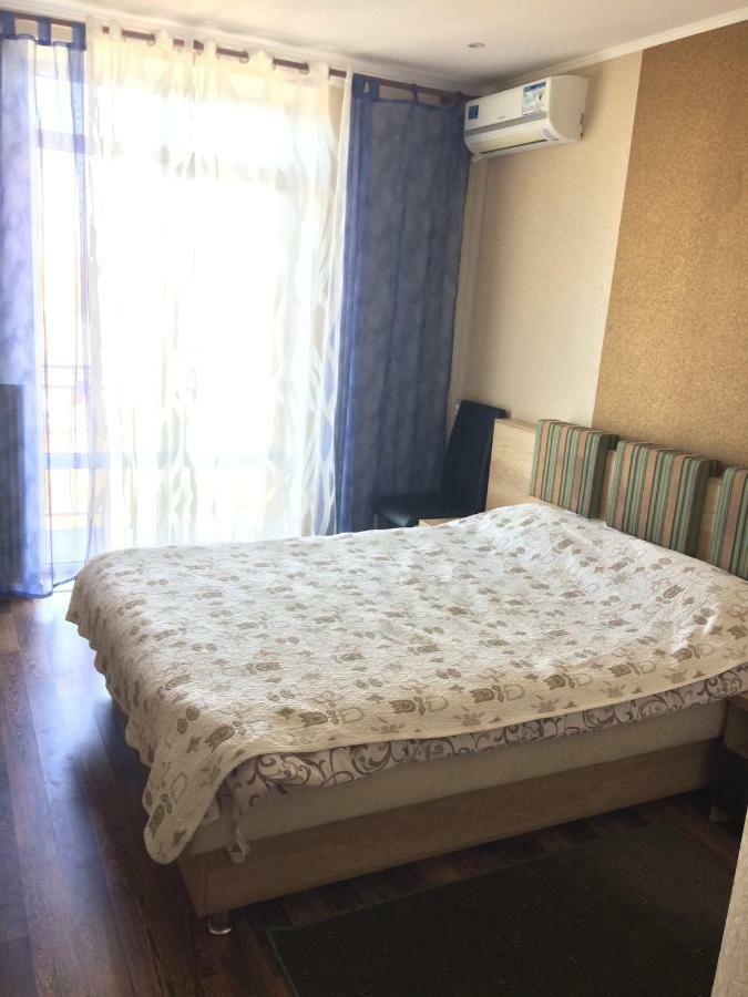 Hotel Paulina Falesti Buitenkant foto